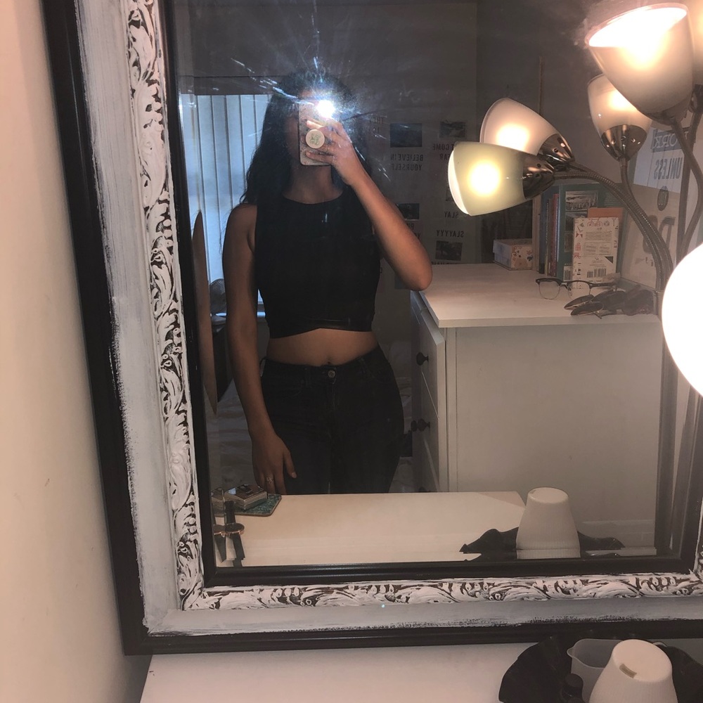 Rose print black crop dressy tank